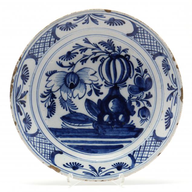 english-delft-charger-fruit-and-floral-design