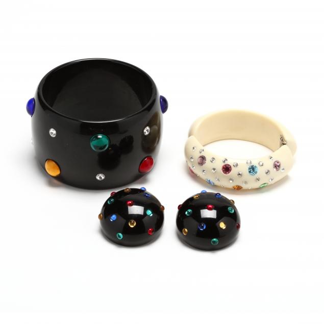 two-plastic-bangles-and-a-pair-of-earrings-with-faux-gemstones