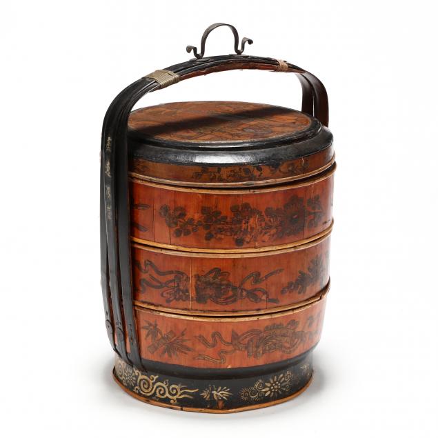 chinese-lacquered-wedding-basket