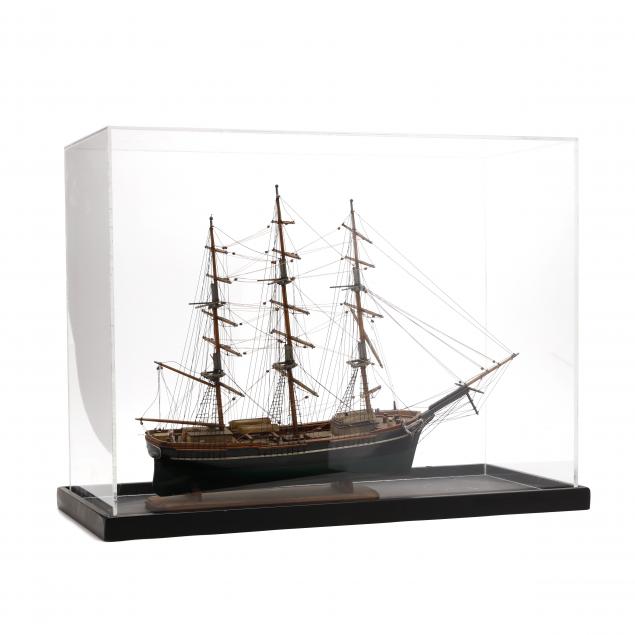 vintage-cased-clipper-ship-model