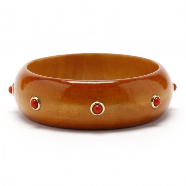 14kt-gold-wood-coral-bangle-bracelet