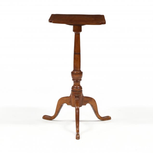 new-england-federal-queen-anne-candlestand