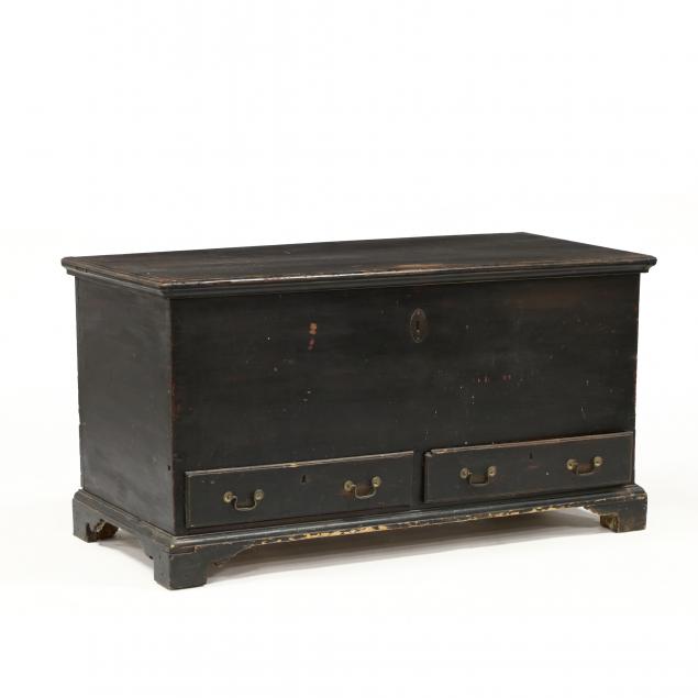 american-painted-chippendale-blanket-chest