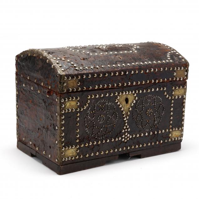 continental-leather-covered-dome-top-document-box