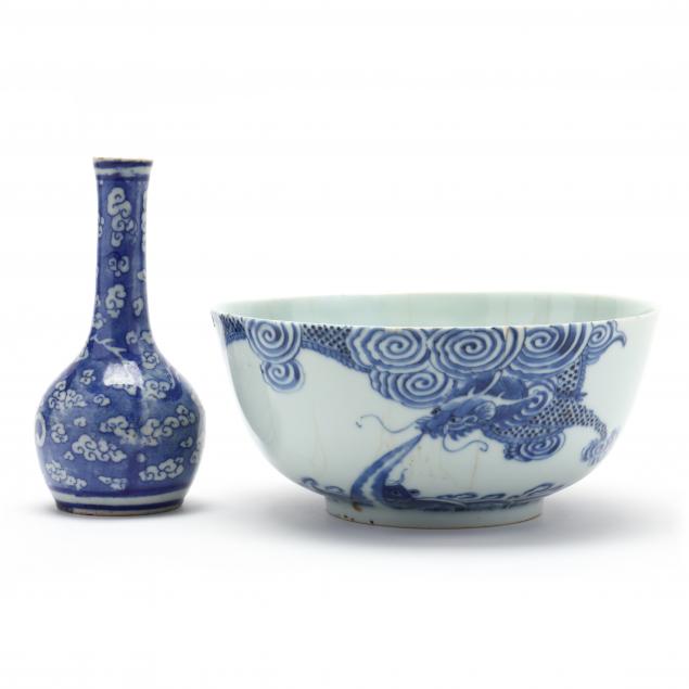 two-blue-and-white-porcelain-dragon-bowl-and-vase