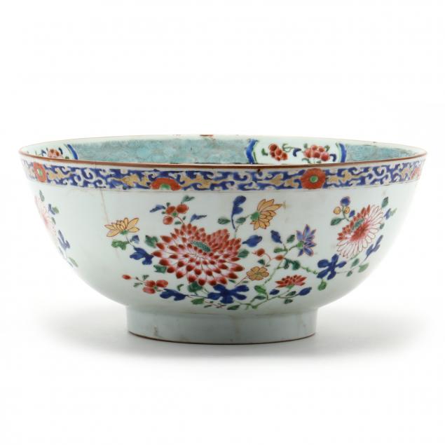 chinese-famille-rose-center-bowl