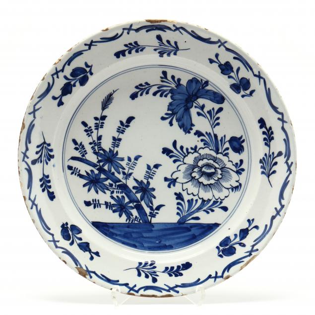 delft-blue-and-white-charger