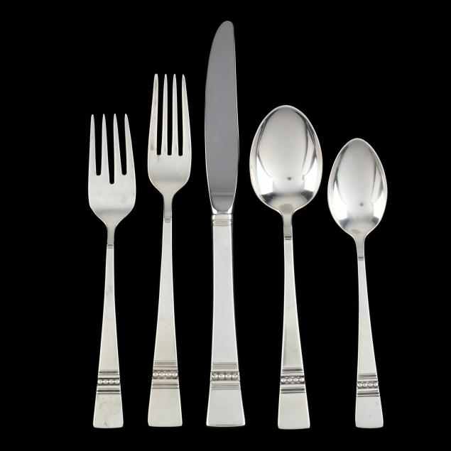 reed-barton-diadem-sterling-silver-flatware-service