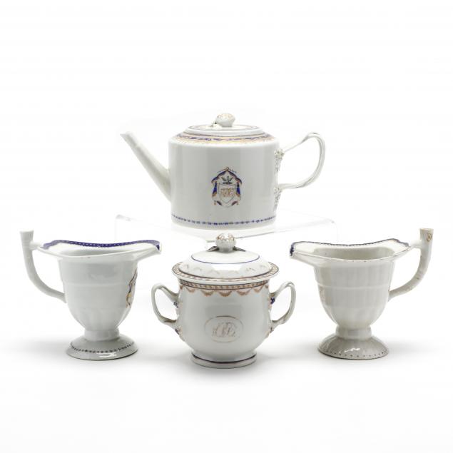 four-chinese-export-porcelain-armorial-tea-serving-items
