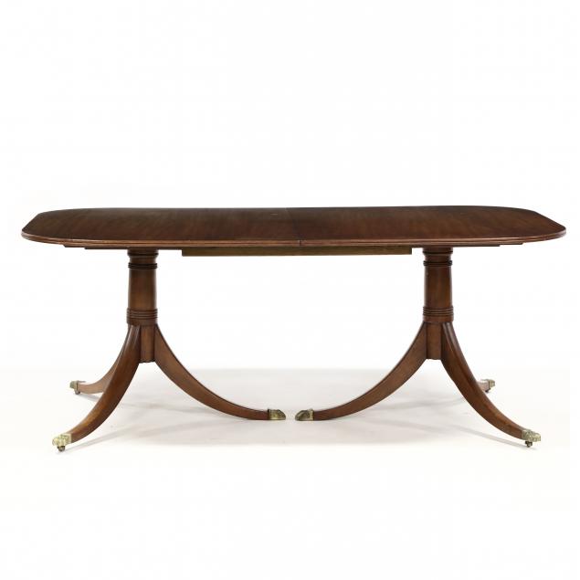 georgian-style-double-pedestal-mahogany-dining-table