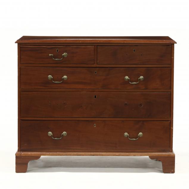 george-iii-mahogany-chest-of-drawers