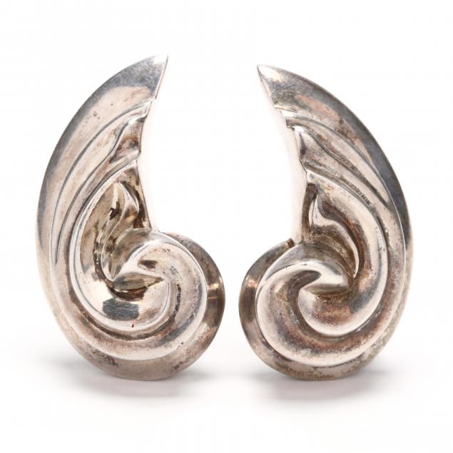 sterling-silver-earrings-patricia-von-musulin