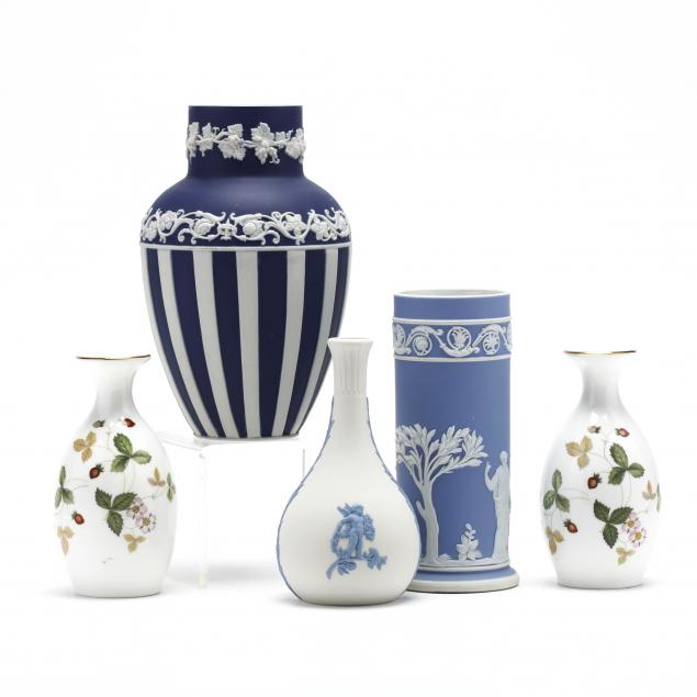 five-english-porcelain-vases-including-wedgwood