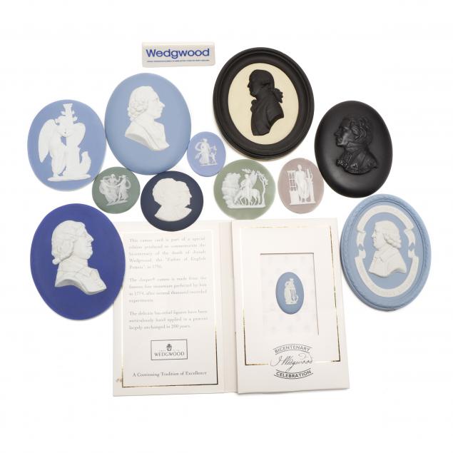 wedgwood-twelve-porcelain-cameos