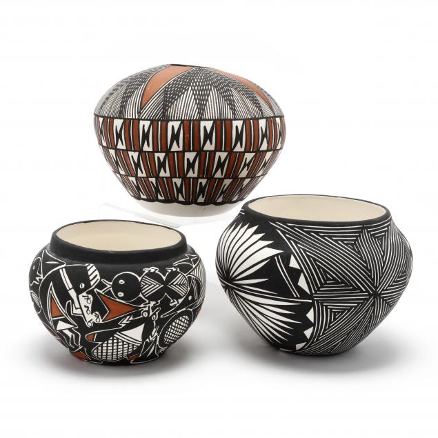 three-native-american-acoma-pots-with-fine-lined-decoration