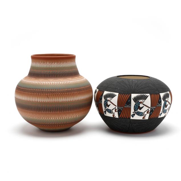 two-native-american-pottery-vases