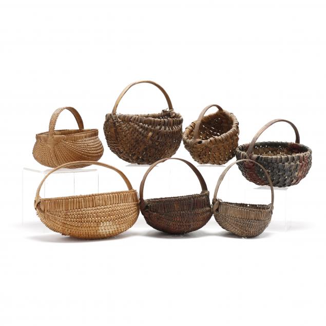 seven-small-vintage-baskets