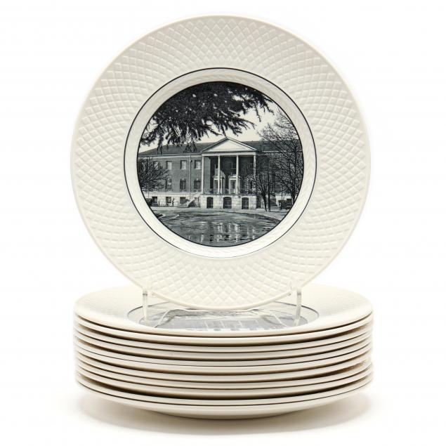 a-set-of-12-spode-s-mansard-nc-commemorative-plates