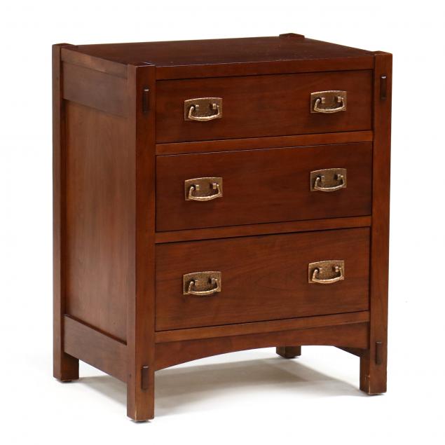 stickley-mission-style-cherry-three-drawer-chest