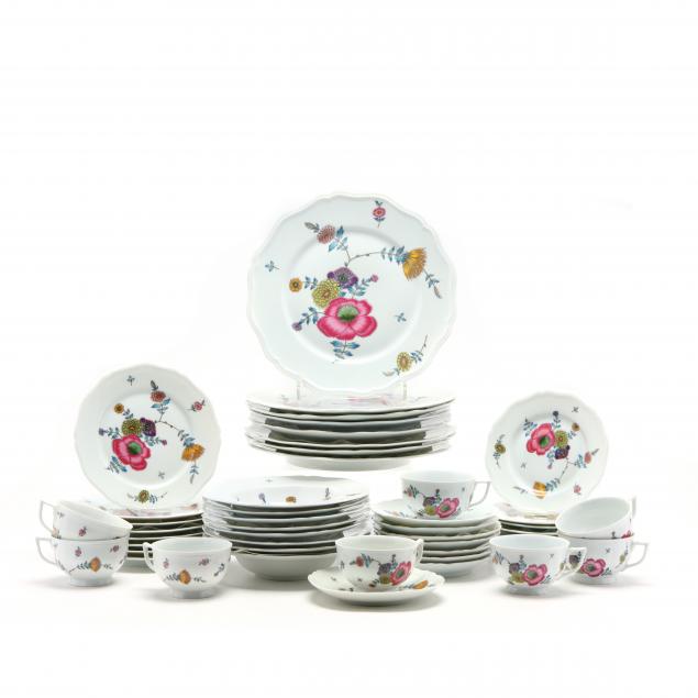 ceralene-limoges-anemones-dinner-service