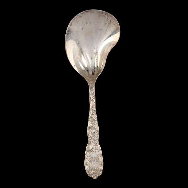 Lot - WHITING DIVISION LOUIS XV STERLING SILVER FLATWA