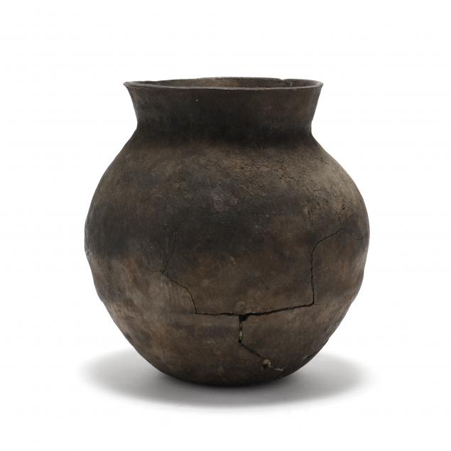 prehistoric-killed-pottery-vessel