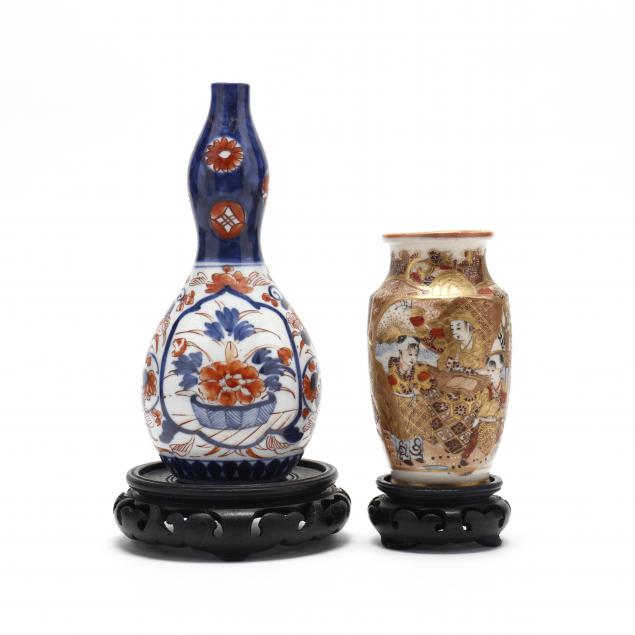two-asian-porcelain-cabinet-vases