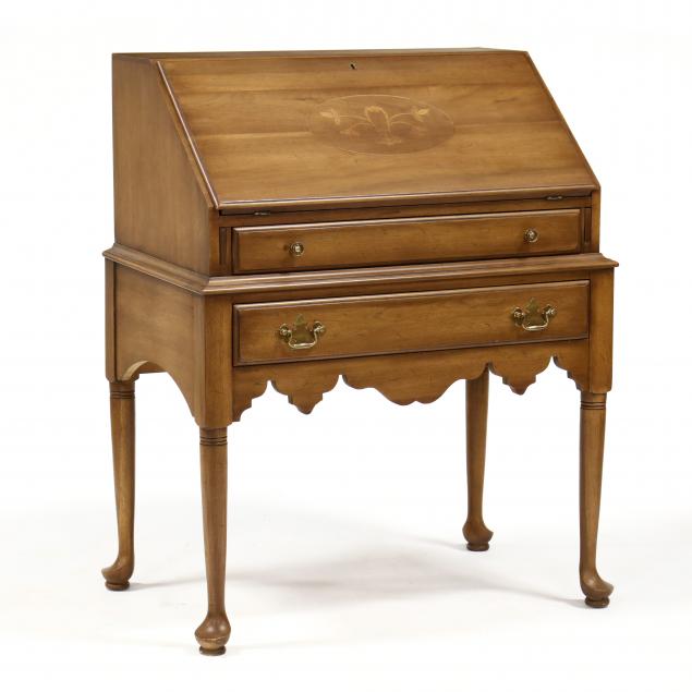 davis-cabinet-company-queen-anne-style-walnut-writing-desk