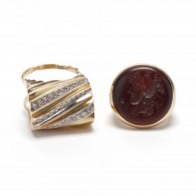 two-gold-gemstone-rings