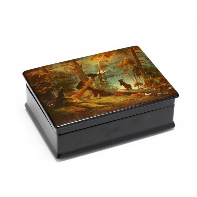 a-hand-painted-russian-lacquered-box