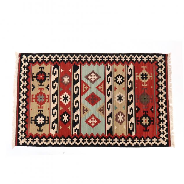 flat-weave-area-rug