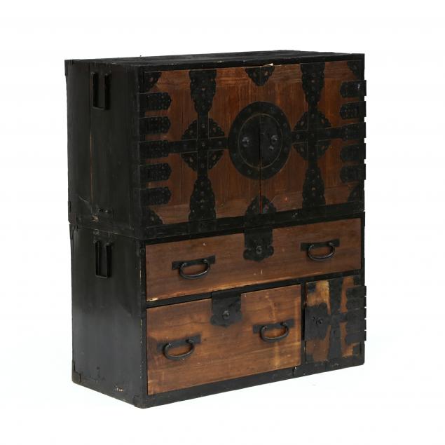 an-edo-period-japanese-tansu-i-ryobiraki-i-chest-on-chest