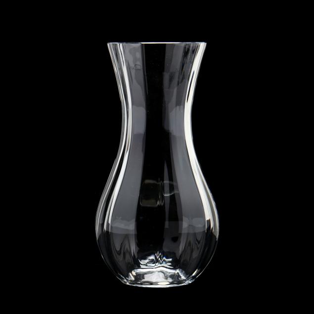 baccarat-crystal-vase