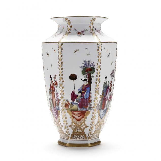 chelsea-house-chinoiserie-porcelain-vase