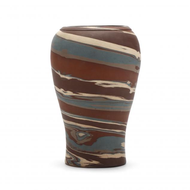 niloak-mission-swirl-pottery-vase