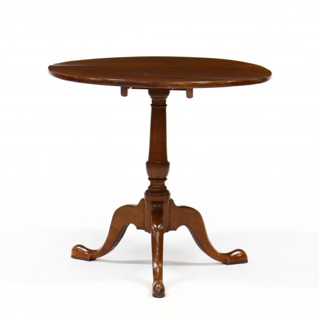 queen-anne-mahogany-tilt-top-tea-table