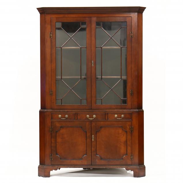 english-chippendale-style-mahogany-corner-cabinet