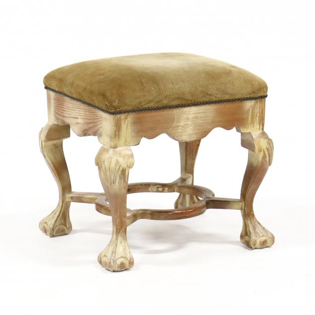 chippendale-style-upholstered-ottoman