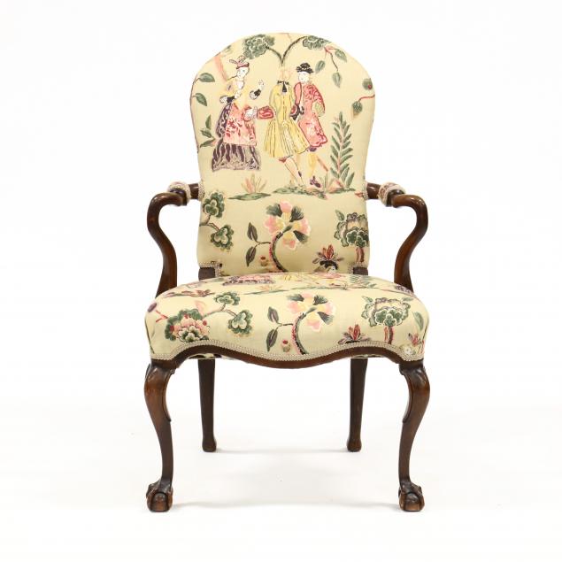 queen-anne-style-mahogany-arm-chair