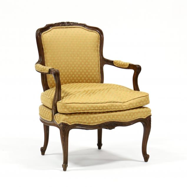 louis-xv-style-fauteuil