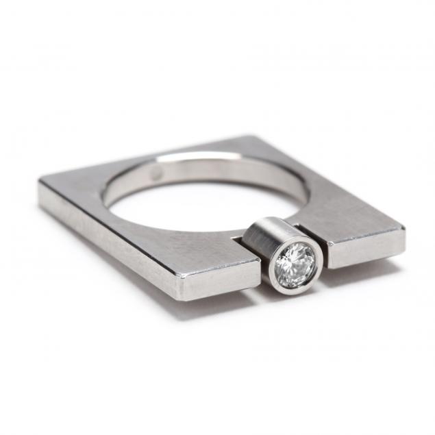 modernist-white-gold-and-diamond-ring