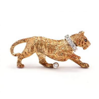 a-gold-and-diamond-tiger-motif-brooch