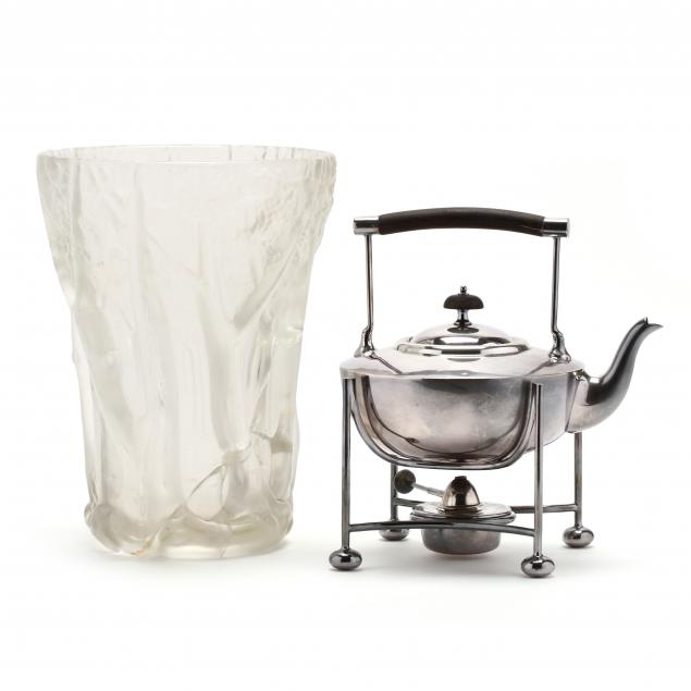 art-deco-tea-kettle-and-vase