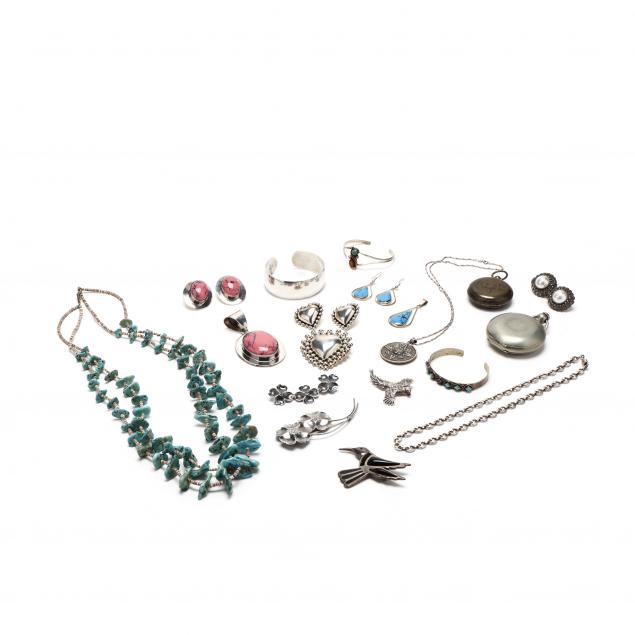 group-of-mostly-silver-jewelry-items