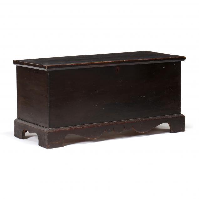 southern-yellow-pine-diminutive-blanket-chest