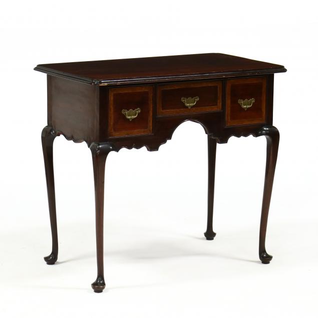 queen-anne-style-mahogany-dressing-table