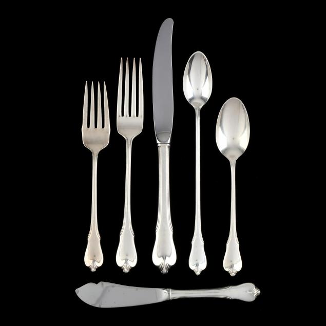 wallace-grand-colonial-sterling-silver-flatware-service