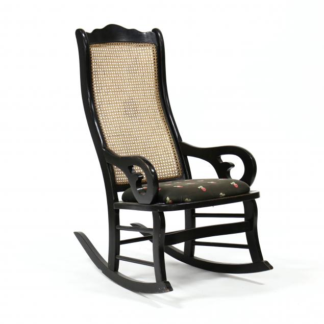 american-classical-painted-rocking-chair