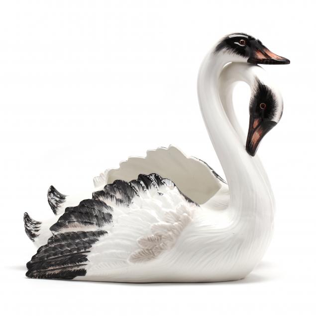 mottahedeh-swan-form-jardiniere