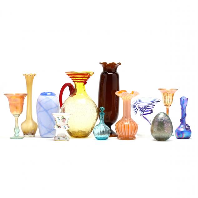 twelve-pieces-of-assorted-art-glass